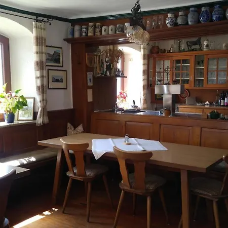 Zum Goldenen Ross Penzion *